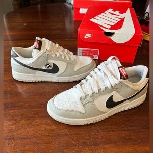 Nike Low Dunk Lottery in Gray Fog original box
